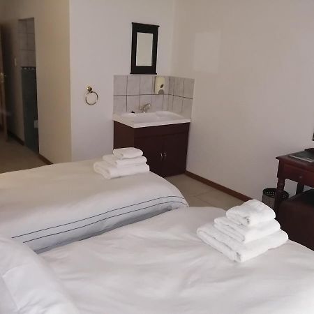 Krige Lodge B&B Bloemfontein Dış mekan fotoğraf