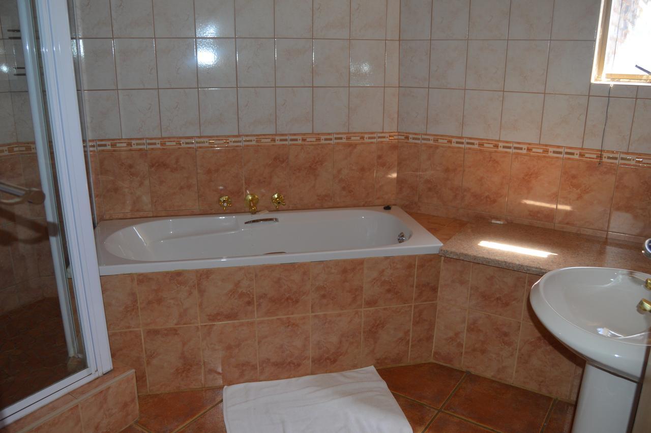 Krige Lodge B&B Bloemfontein Dış mekan fotoğraf